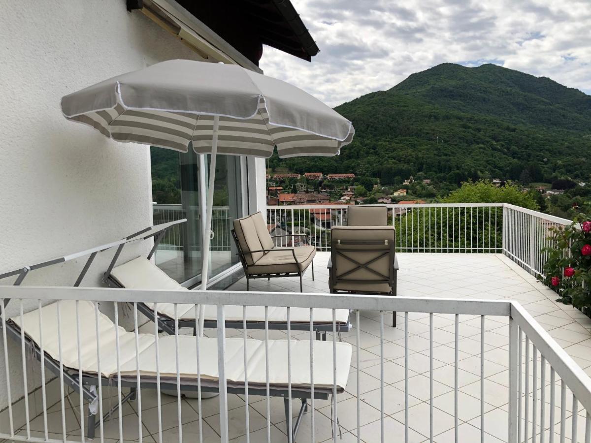 Вилла Bellavista Brezzo Экстерьер фото