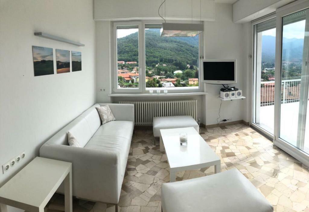 Вилла Bellavista Brezzo Экстерьер фото